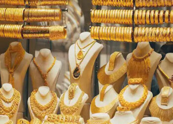 Gold Silver Price Today: ट्रंप की टैरिफ धमकी से सोने-चांदी में बंपर उछाल, 24 कैरेट गोल्ड ₹97,470 के पार!