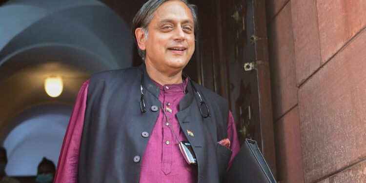 CM पद की रेस में शशि थरूर! सर्वे से बढ़ी हलचल, क्या कांग्रेस मानेगी संकेत?