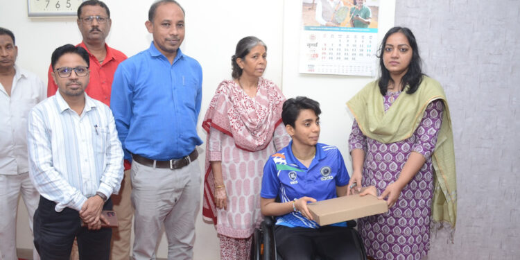 पैरा एथलीट मनस्विता को मिली स्पोर्ट्स व्हीलचेयर…खेलों में दिखेगा और निखार…सरकार बनी सहारा!