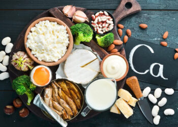 चिकन-मटन नहीं, ये 3 देसी फूड्स हड्डियों को देंगे जबरदस्त कैल्शियम – बुढ़ापे तक जोड़ों में नहीं आएगी कमजोरी!