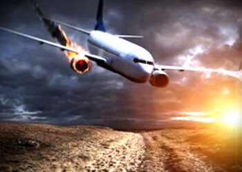 Russia Plane Crash: रूस-चीन सीमा पर यात्री विमान हादसे का शिकार, 49 लोगों की मौत की आशंका