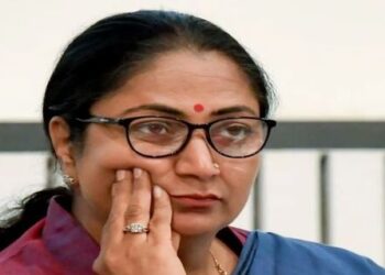 Know why this person slapped Delhi CM Rekha Gupta during public hearing