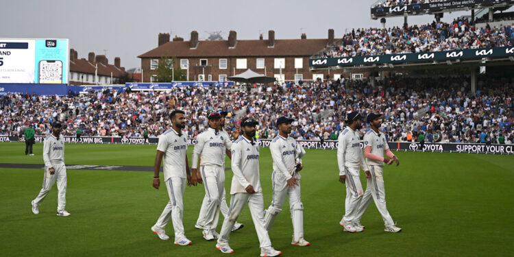 Eng vs Ind: ओवल टेस्ट में रोमांच चरम पर: इंग्लैंड को 35 रन, भारत को 4 विकेट की दरकार