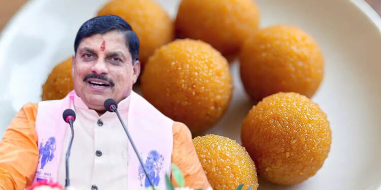 भिंड में लड्डू विवाद: ग्रामीण ने सीएम हेल्पलाइन पर दर्ज कराई शिकायत, पंचायत बोली- किलोभर खिलाएंगे