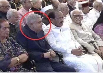 Radhakrishnan took oath as Vice President Dhankhar was seen in the ceremony