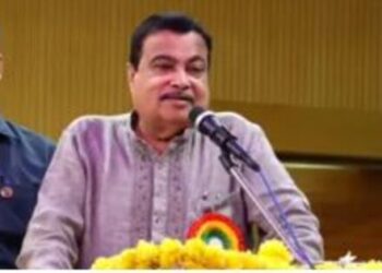 UAE Prince tells Gadkari to export it to us for 6 months