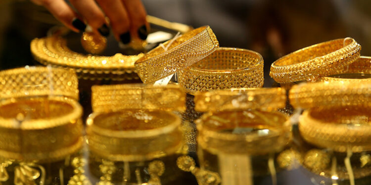 Gold Price Update: सोने और चांदी के भाव में गिरावट, जानें 25 सितंबर 2025 को अपने शहर का ताजा रेट