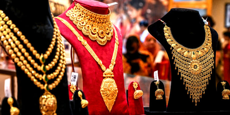 Gold Price To Day : 1 सितंबर 2025 को सोना और चांदी के भाव, जानें आपके शहर का ताज़ा रेट