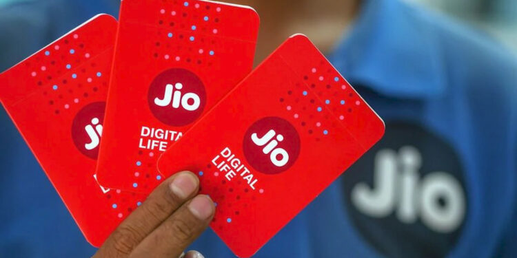 धांसू ऑफर: अब फ्री मिलेगा JioFi डिवाइस और हर महीने 299 रुपये में 35GB डेटा – जियो का ये धमाकेदार प्लान बना गेमचेंजर!