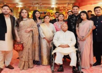 Lalu Yadav family Tej Pratap and Tejashwi are sons and Rohini Acharya and seven daughters Find out who does what