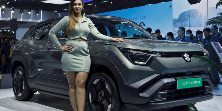 Maruti Suzuki e-Vitara की लॉन्च डेट तय: धांसू फीचर्स और 500 किमी रेंज के साथ EV मार्केट में बड़ा धमाका