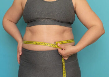 Ozempic Side Effects: वेट लॉस के नाम पर ट्रेंड में ओजेम्पिक, फायदे से ज्यादा खतरे तो नहीं?