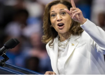 Kamala Harris slams Trump over US strikes on Venezuela