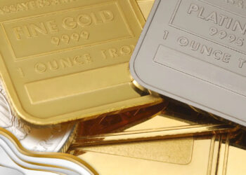 सोना-चांदी में भूचाल MCX पर रिकॉर्ड तेजी, गोल्ड 1.58 लाख के पार, चांदी ने लगाई लंबी छलांग