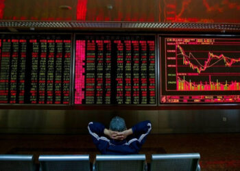 Stock market शेयर बाजार में बड़ी गिरावट: 8 जनवरी को निवेशकों को भारी नुकसान