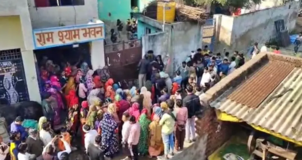 Five members of the same family committed mass suicide in Mathura