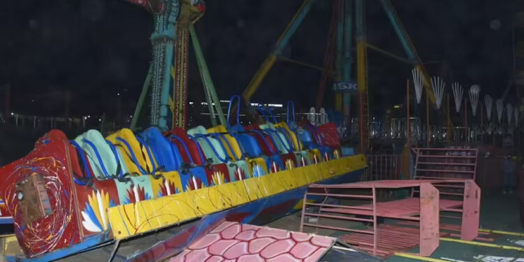 Haryana Surajkund Mela : सूरजकुंड मेले में बड़ा हादसा झूला गिरने से कई घायल, सुरक्षा व्यवस्था पर उठे सवाल