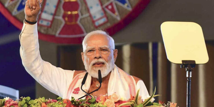 असम के डिब्रूगढ़ में कांग्रेस पर बरसे PM Narendra Modi… लगाया ये बड़ा आरोप