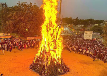 Holashtak start date: 24 फरवरी से लग रही है मांगलिक कार्यों पर रोक, जानिए नियम, मान्यताएं और होली की तिथि