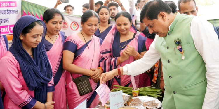 मध्यप्रदेश सरकार की बड़ी पहल: SC महिलाओं को आत्मनिर्भर बनाएगी सावित्रीबाई फुले सेल्फ-हेल्प स्कीम, ₹50 हजार तक मिलेगा बिज़नेस सपोर्ट