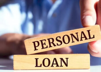 Personal Loans: पर्सनल लोन लेने से पहले जान लें ये स्मार्ट नियम, वरना आसान कर्ज बन सकता है भारी बोझ