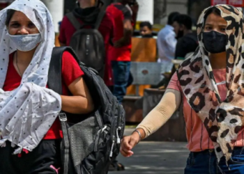 heat is gradually increasing