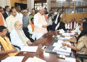 Bihar Politics: राज्यसभा की राह पर नीतीश कुमार दिल्ली की ओर कदम, बिहार की राजनीति में नए समीकरण की चर्चा तेज