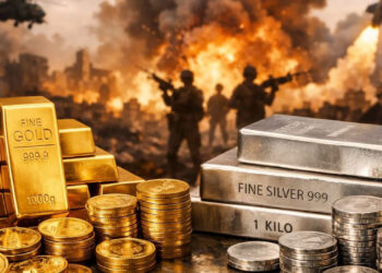 Gold Rate Today: मिडिल ईस्ट युद्ध की आंच से चमका सोना-चांदी, निवेशकों की सुरक्षित ठिकानों की ओर तेज़ दौड़