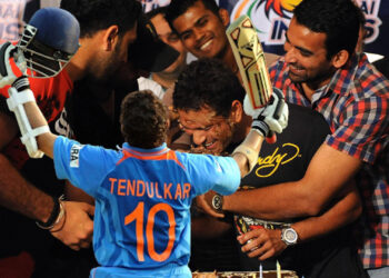Sachin Tendulkar: क्रिकेट के भगवान का 53वां जन्मदिन! रिकॉर्ड्स के बेताज बादशाह Sachin Tendulkar का सुनहरा सफर