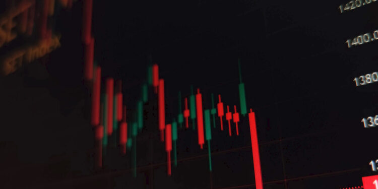 Share Market Today: चौथे कारोबारी दिन बाजार में गिरावट, सेंसेक्स और निफ्टी लाल निशान में खुले