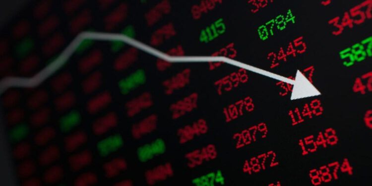 Stock Market 22 April: शेयर बाजार की सुस्त शुरुआत: सेंसेक्स-निफ्टी लाल निशान पर खुले, निवेशकों में सतर्कता बढ़ी