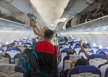 Flight Seat Charge Rule: 60% फ्री सीट वाला फैसला टला, अभी 20% सीट ही बिना शुल्क मिलेगी