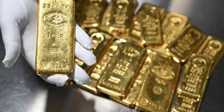 Gold Silver Price Today: सोने-चांदी में गिरावट, MCX पर टूटा रेट – जानिए आपके शहर के ताजा भाव (10 अप्रैल 2026)