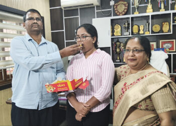 CBSE 12वीं में रांची की भव्या रंजन ने किया कमाल, 99.8% अंकों के साथ आर्ट्स स्ट्रीम में बनीं देश की टॉपर
