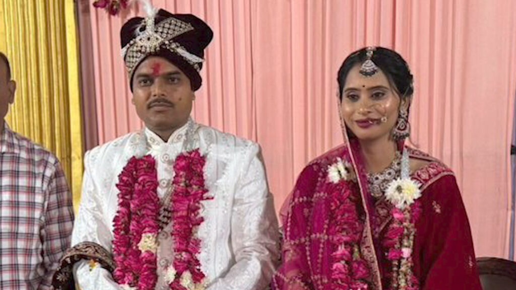 Muslim jailer fell in love