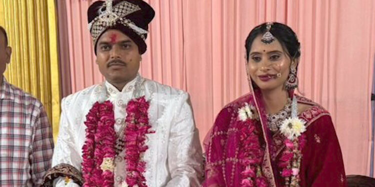 Muslim jailer fell in love
