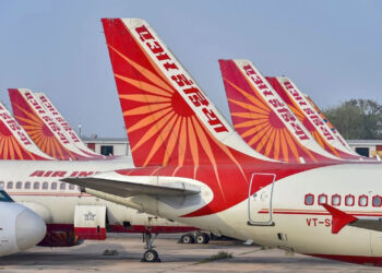 Air India News: क्या सच में जुलाई तक बंद हो जाएंगी एयर इंडिया की इंटरनेशनल फ्लाइट्स? वायरल पोस्ट से मचा हड़कंप, कंपनी ने बताई पूरी सच्चाई
