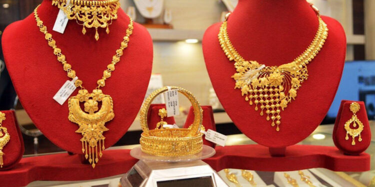 Gold Rate Today on 21st May 2026: सोना-चांदी फिर चमके, 10 दिन में गोल्ड ₹6640 और सिल्वर ₹10,000 महंगा, दिल्ली में नए रिकॉर्ड के करीब पहुंची कीमतें