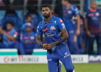 BCCI Hands Strict Punishment To Hardik Pandya हार्दिक पांड्या पर IPL का एक्शन, KKR मैच में आक्रामक व्यवहार के लिए लगा जुर्माना