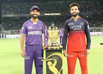 RCB vs KKR: रायपुर में आज प्लेऑफ की जंग, जीतते ही टॉप पर पहुंच सकती है बेंगलुरु