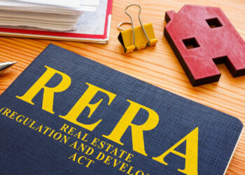 UP RERA का बड़ा फैसला: अब फ्लैट ट्रांसफर पर बिल्डरों की मनमानी खत्म, वारिस के नाम सिर्फ ₹1000 में होगा ट्रांसफर