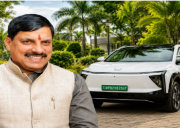 Electric Car in Chief Minister Convoy