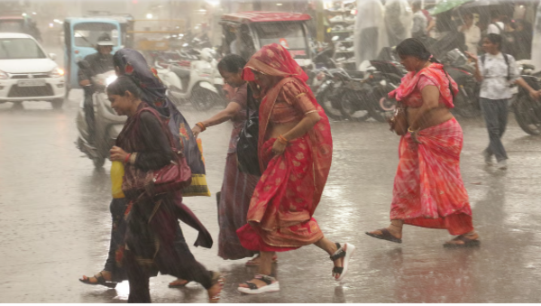Weather changes in Bhopal