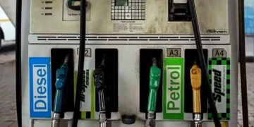Petrol, Diesel Price Today: क्या 15 जून को ईंधन की कीमतों में क्या हैं ? देश के बड़े शहरों में जाने आज क्या है पेट्रोल डीजल के दाम