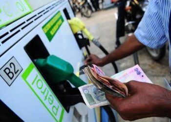 Petrol-Diesel Price Today: 30 जून को नहीं बदले पेट्रोल-डीजल के दाम, जानिए आपके शहर में क्या है ताज़ा रेट