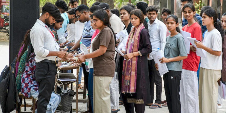 NEET Retest 2026: कल देशभर में मॉक ड्रिल; 2.5 लाख से ज़्यादा सुरक्षाकर्मी ड्यूटी पर