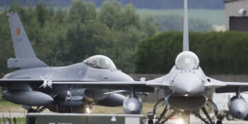 F-16 से Link-16 तक… पाकिस्तान के जरिए चीन तक पहुंच रही अमेरिकी सैन्य तकनीक? भारत की सुरक्षा पर क्यों बढ़ी चिंता