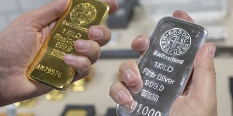 Gold Silver Price Today: लगातार तीसरे दिन टूटा सोना-चांदी, खरीदारी करने वालों के लिए बना सुनहरा मौका