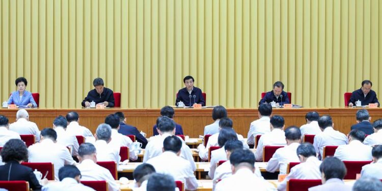 Xi Jinping emphasized mobilizing the strength of overseas Chinese for national rejuvenation
