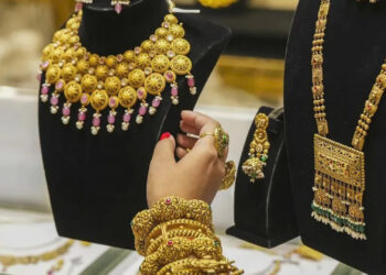 Gold Price Update: मुनाफावसूली से फिसले सोने के दाम, चांदी ने दिखाई मजबूती, जानिए 24 जुलाई के ताज़ा रेट